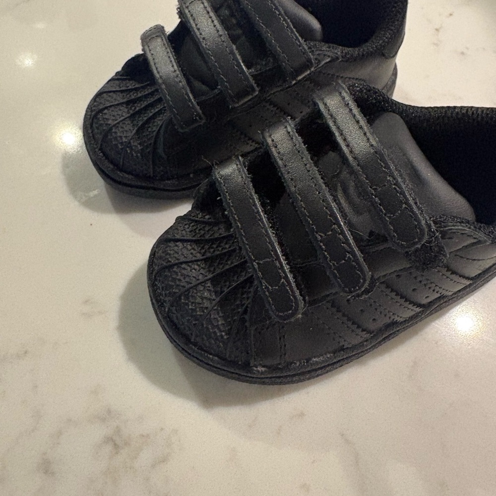 🐻 BABY ADIDAS - Picture 2 of 6